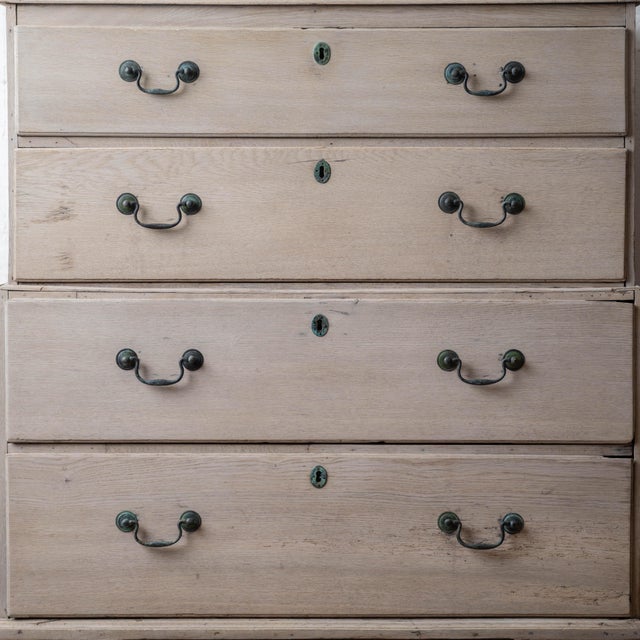 Late 18th Century Georgian Oak Chest-on-Chest, c.1780 For Sale - Image 5 of 18