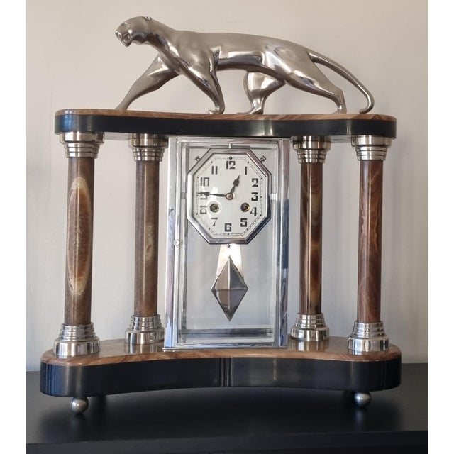Metal Art Deco Cubist Clock with Bronze Panther and Lamps from Decoux, 1930s, Set of 3 For Sale - Image 7 of 11