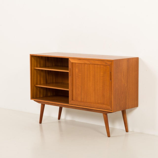1970s Small Scandinavian Teak Sideboard, 1970s For Sale - Image 5 of 14