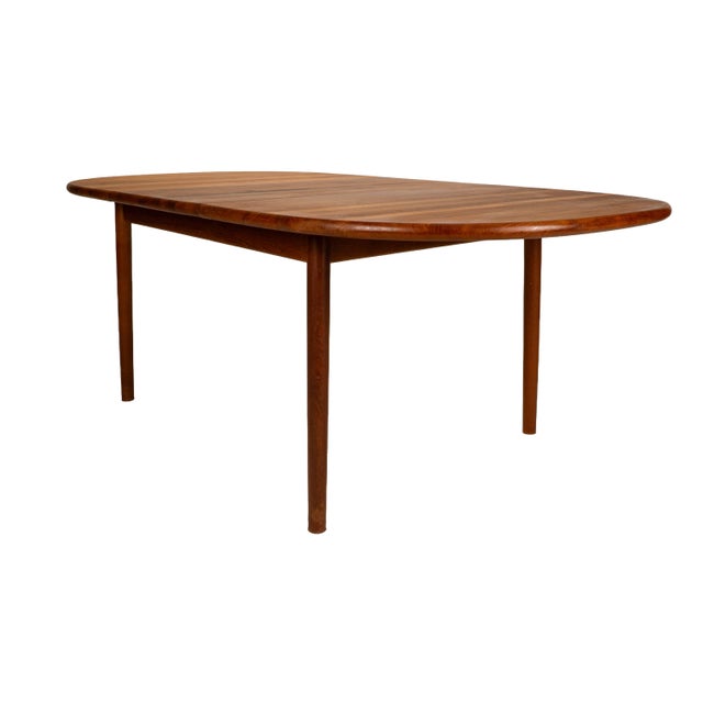 1980s Danish Modern Solid Teak Dining Table W/ Leaf, Oval Extension Table For Sale In Tampa - Image 6 of 16