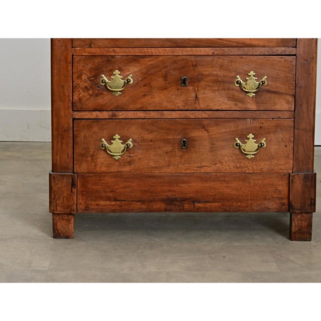 French French 19th Century Petite Walnut Commode For Sale - Image 3 of 9