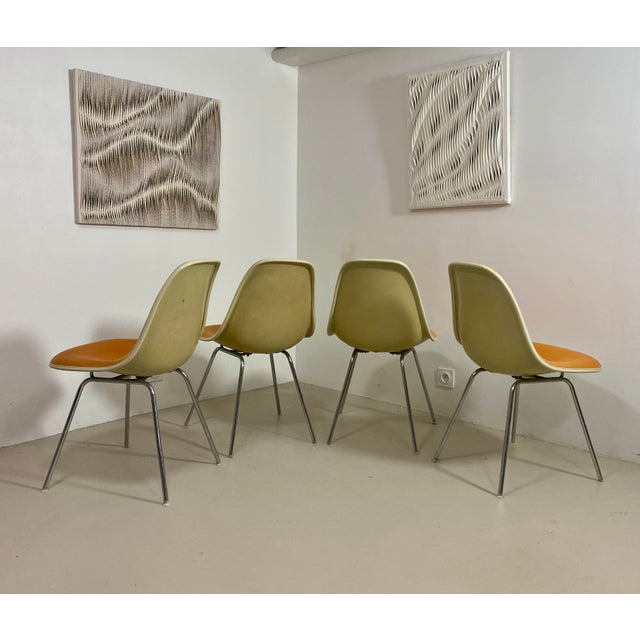 Vintage Chairs by Charles and Ray Eames for Herman Miller, 1952, Set of 4 For Sale - Image 17 of 18