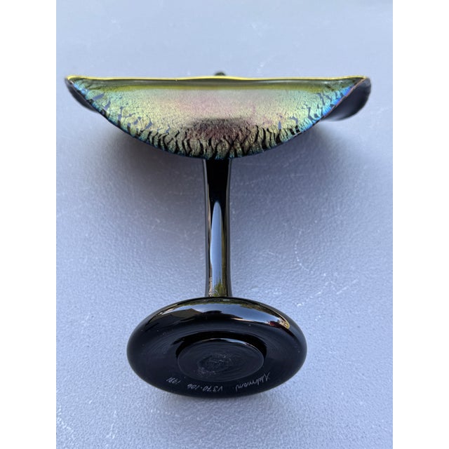 1980s Stuart Abelman Iridescent Studio Art Glass "Jack in the Pulpit" Vase For Sale - Image 12 of 14