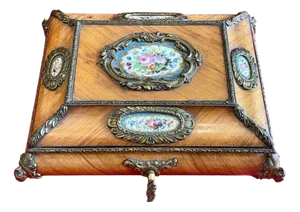 Napoleon III Box in Marquetry and Porcelain