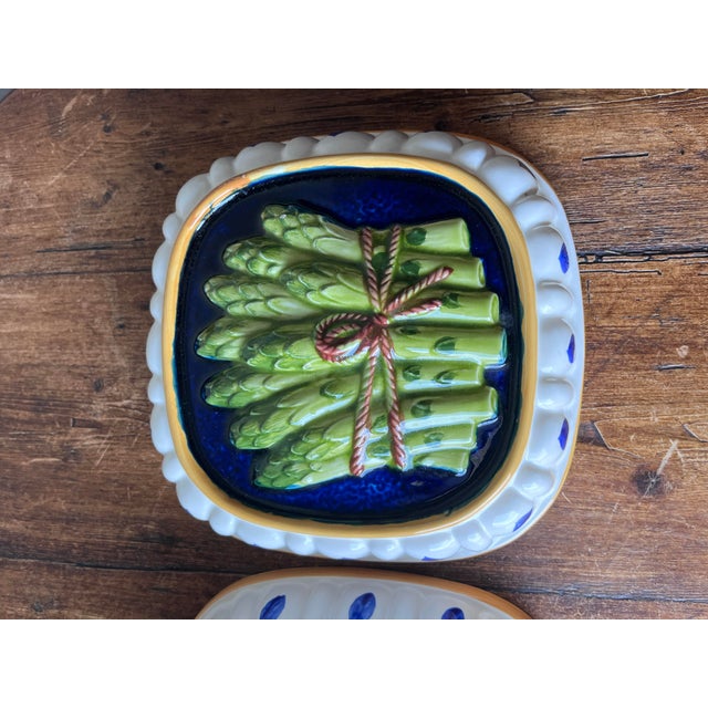 Towle Silversmiths Set of 2 - Vintage Gailstyn-Sutton Towle Company Handpainted Asparagus Mold For Sale - Image 4 of 12