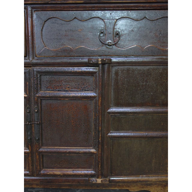 Late 18th Century Elm Buffet For Sale - Image 12 of 14