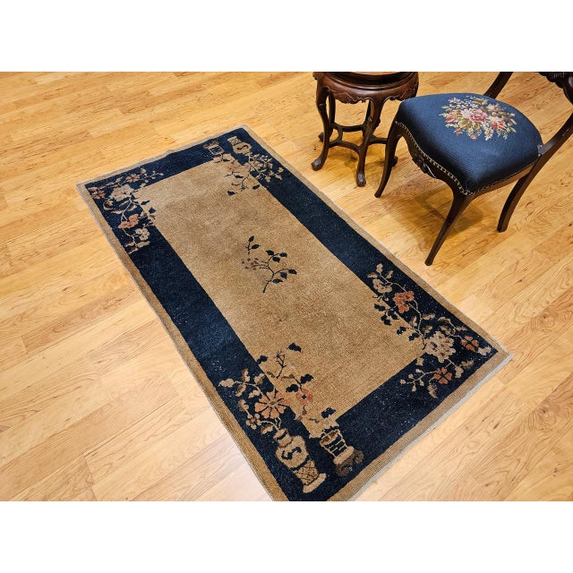 Vintage Art Deco Chinese Area Rug, Handwoven Wool, Floral Medallion, 3' x 6' For Sale In Chicago - Image 6 of 17