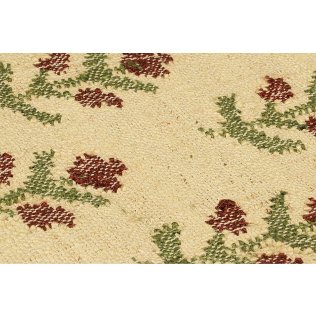 Looking for a custom size? For more information on customization capabilities, please reach out to custom@chairish.com....