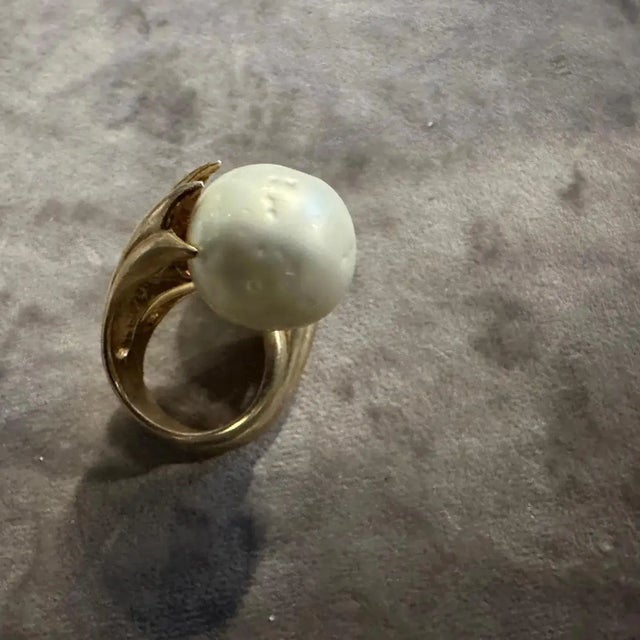 1990s Gilded Sterling Silver and Natural Pearl Sculptured Huge Italian Ring For Sale - Image 6 of 9