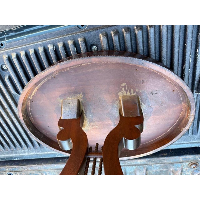 Early 20th Century Early 20th Century Neoclassical Style Oval Mahogany Lyre Base Side Table For Sale - Image 5 of 14