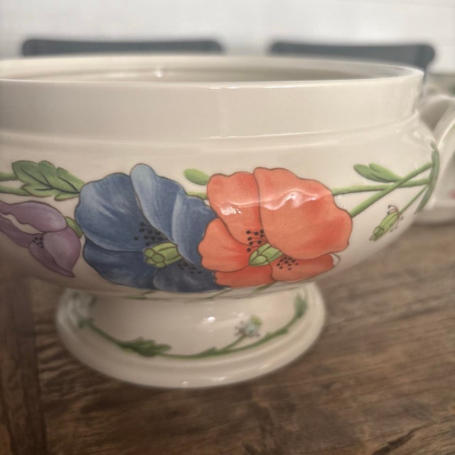 1980s Vintage Villeroy & Boch Amapola Porcelain Soup Tureen For Sale - Image 5 of 12