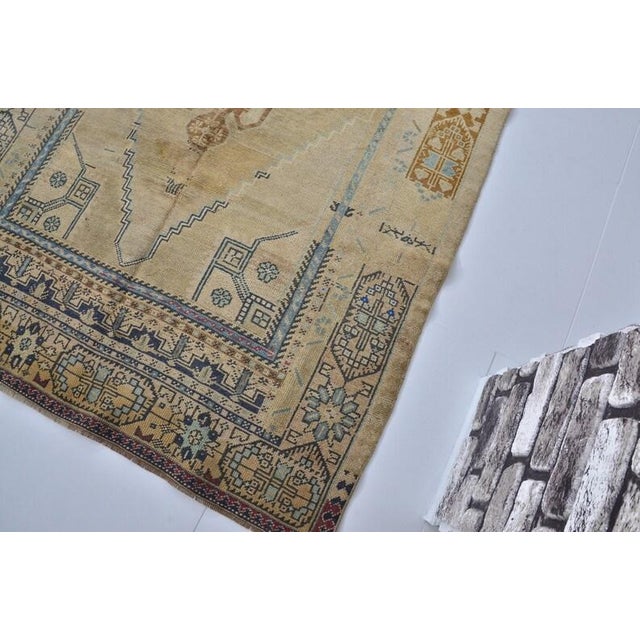 1950s Vintage Turkish Rug, Japandi Style Neutral Area Rug For Sale - Image 5 of 10
