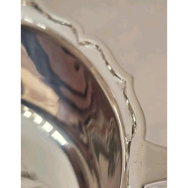Early 20th Century George V Sterling Silver Sugar Bowl from Cooper Brothers & Sons, Sheffield, 1915 For Sale - Image 5 of 18