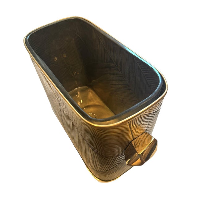 Gold Glamorous Art-Deco Style Brass Ice Bucket, by Jay Jeffers For Sale - Image 8 of 9