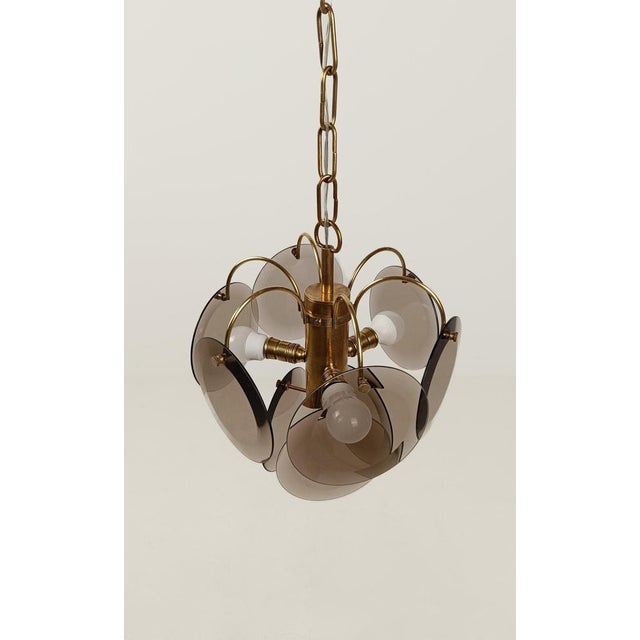 Vintage Chandelier in Brass with Smoked Bevelled Glass Discs from Sciolari, Italy, 1970s For Sale - Image 9 of 18
