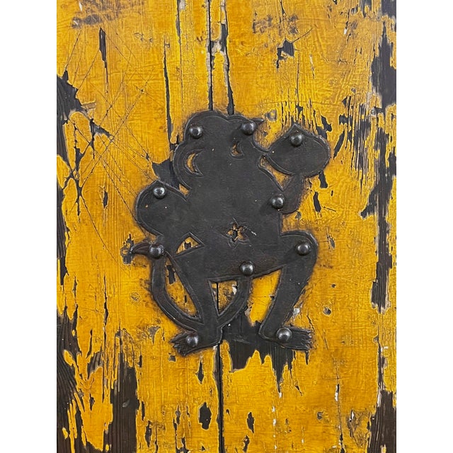 Asian 18th Century Qing Dynasty Chinese Courtyard Doors - a Pair For Sale - Image 3 of 12