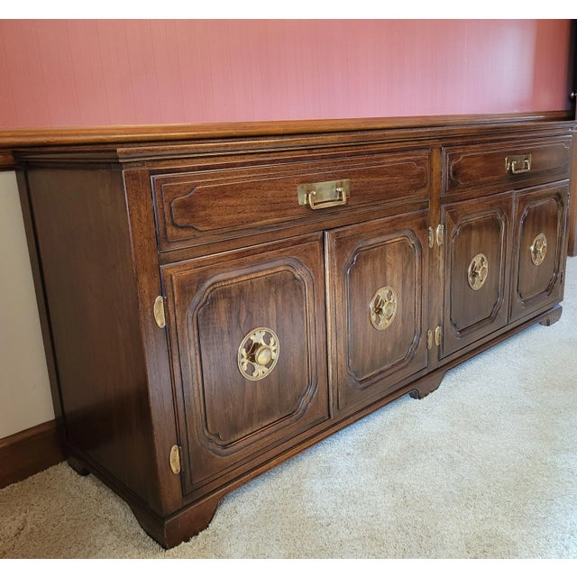 Davis Cabinet Company 1970's Davis Cabinet Co Cherry Wood Asian Inspired Credenza For Sale - Image 4 of 7