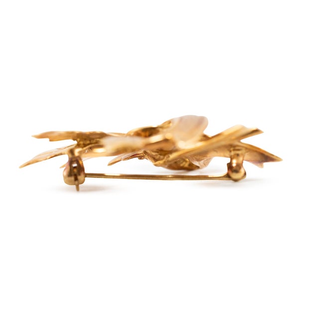 Tiffany and Co. Vintage Tiffany & Co. 18k Yellow Gold 0.06ct Cabochon Ruby Leaf Brooch For Sale - Image 4 of 8