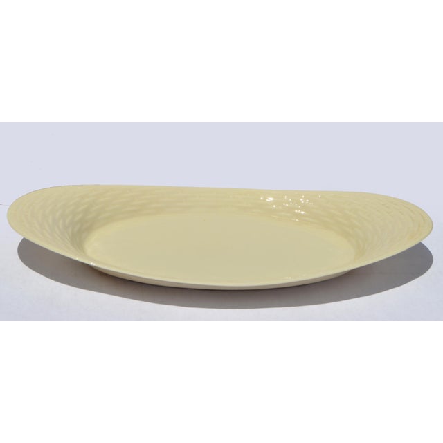 Mid-Century Modern Mid-20th Century Lenox Special Oval Platter Basket Weave Pattern Fine Ceramic Ivory Porcelain For Sale - Image 3 of 14