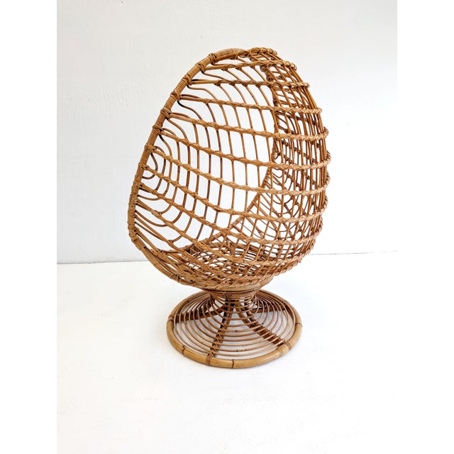 Vintage Rattan Egg Chair, 1960s For Sale - Image 4 of 5