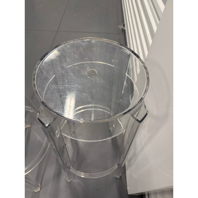 Charles Ghost Transparent Stool by Philippe Starck for Kartell, Set of 2 For Sale In Los Angeles - Image 6 of 11