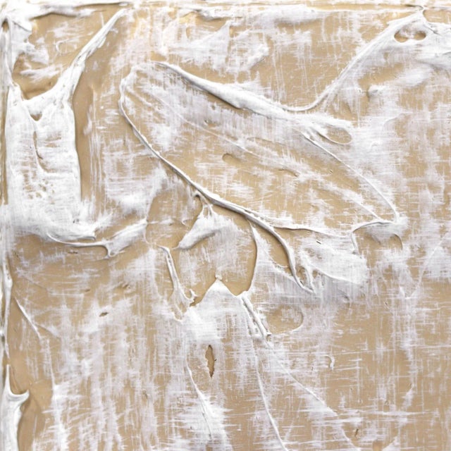 Artist Len Klikunas paints to modify experienced reality through visual perception. Klikunas focuses on the larger idea...