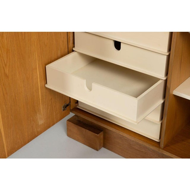 Niagara Sideboard in Oak by Maison Aurora, Belgium, 1975 For Sale - Image 16 of 18