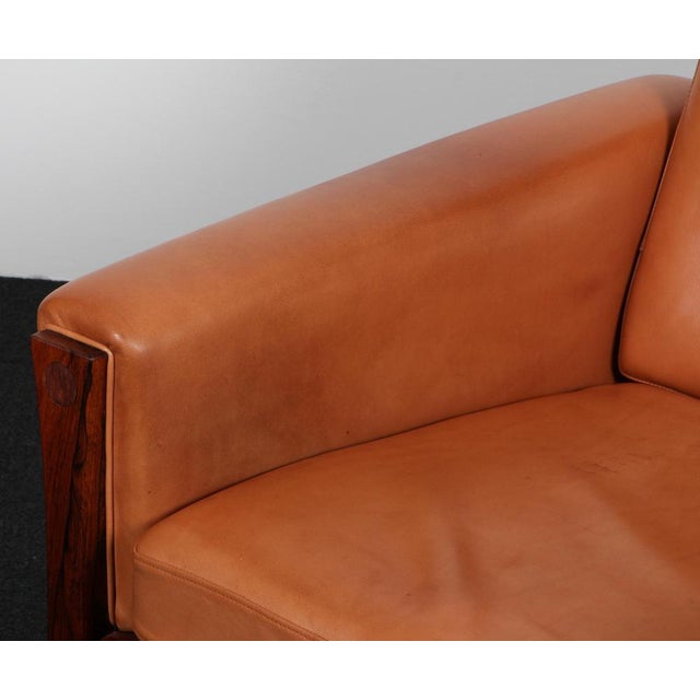 Set of Model AP62 Lounge Chair and Ottoman in Leather by Hans J. Wegner, 1960s For Sale - Image 9 of 12