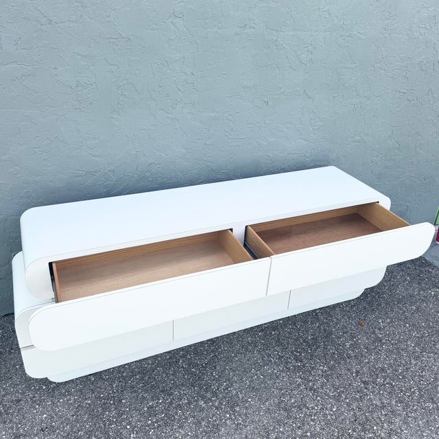 Postmodern Galactic White Gloss Laminate Waterfall Dresser With Gold Accents For Sale - Image 4 of 9