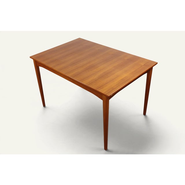 Mid-Century Modern Extendable Rectangular Teak Dining Table, 1960s For Sale - Image 3 of 18