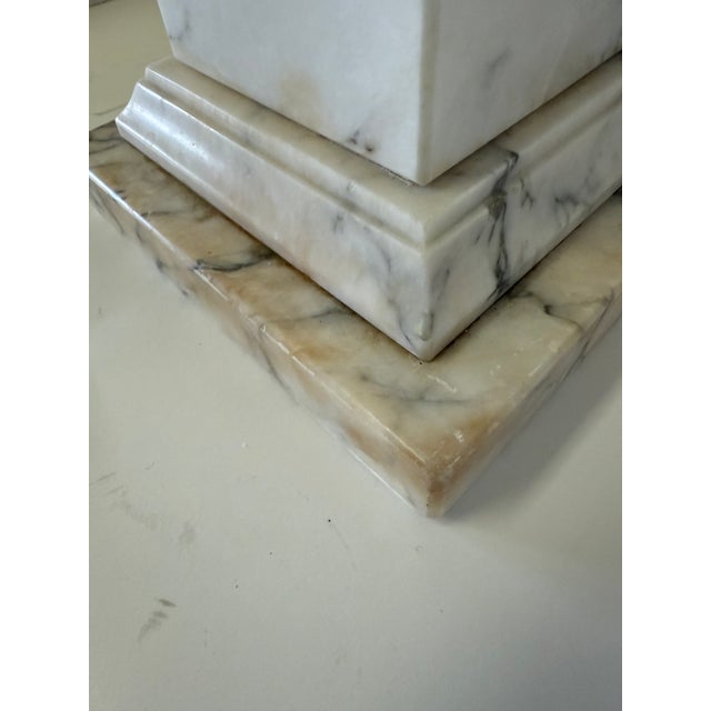 Cream 1940s Neoclassical Natural Italian Marble Column Lamp For Sale - Image 8 of 13