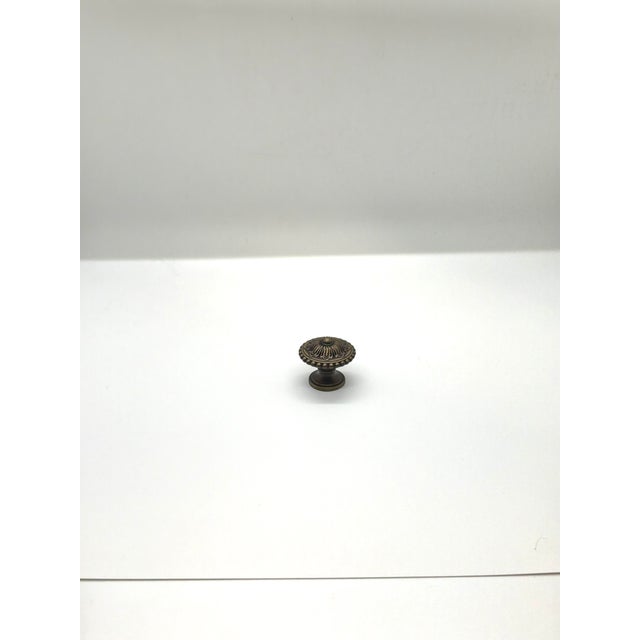 Henrendon Decorative Knob Antique Brass. Traditional Style.