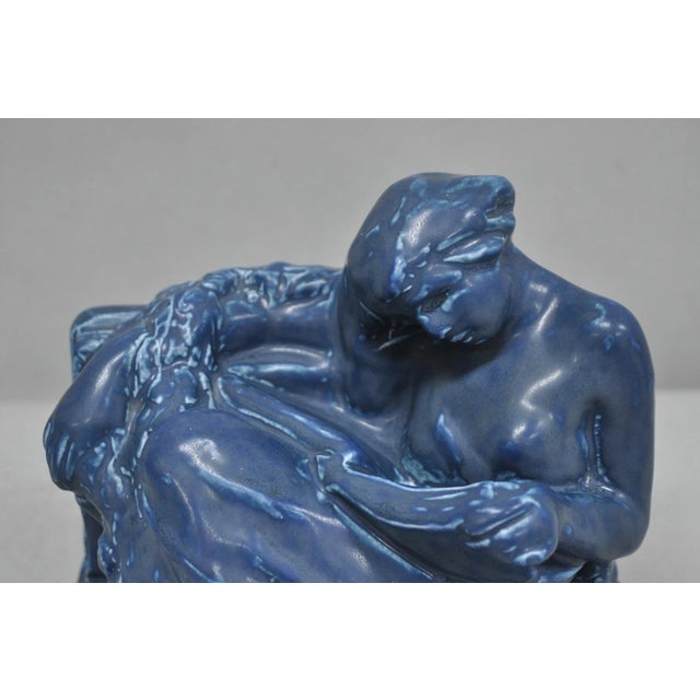 Art Nouveau Antique Rookwood Blue Glazed Ceramic Nude Female Figure Reading Book Bookend For Sale - Image 3 of 16