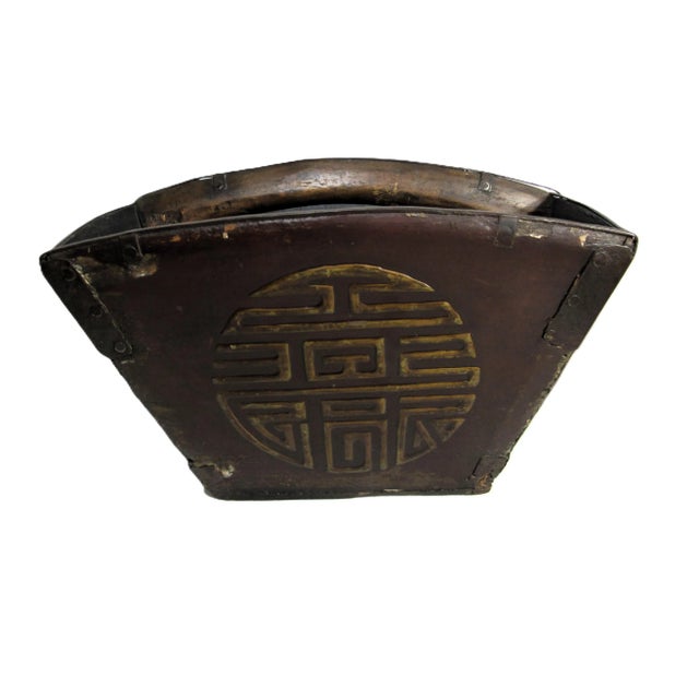 Rustic Chinese rice bucket , it is in structurally sound but shows that it was well used and loved on the outside. Mostly...