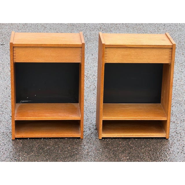 Wood Danish Floating Bedside Tables in Oak, 1960s, Set of 2 For Sale - Image 7 of 16