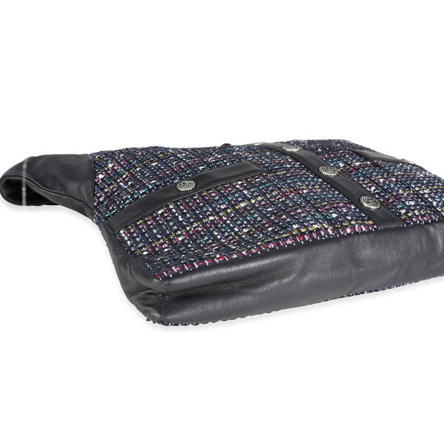 Navy Lambskin & Multicolor Tweed Girl Bag For Sale In New York - Image 6 of 7