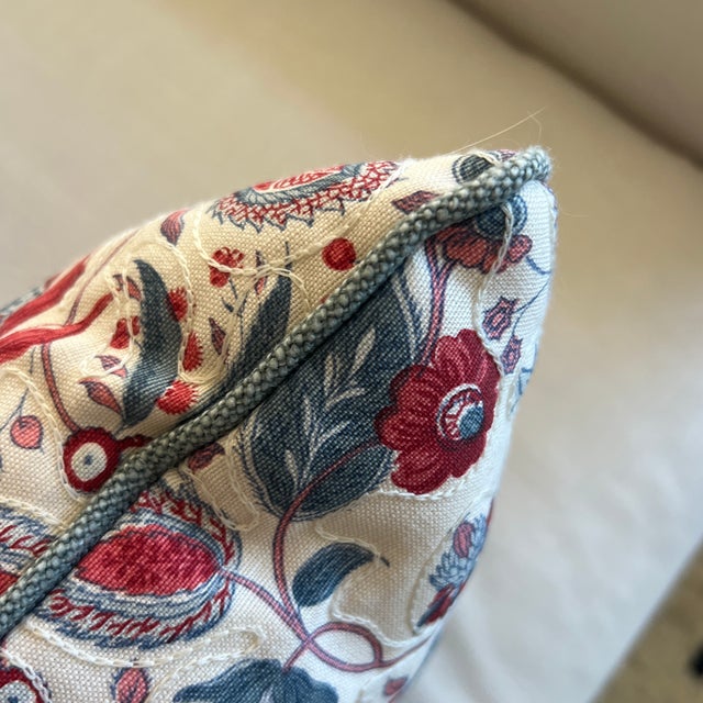 2020s Custom Quilted Bennison Cochin Blue and Red in Oyster Linen Pillows- a Pair For Sale - Image 5 of 5