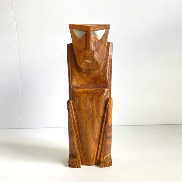 Brown Vintage Hand Carved Wood Statue Palau Micronesia Squatting Figure Mother of Pearl Eyes Tiki Style For Sale - Image 8 of 9