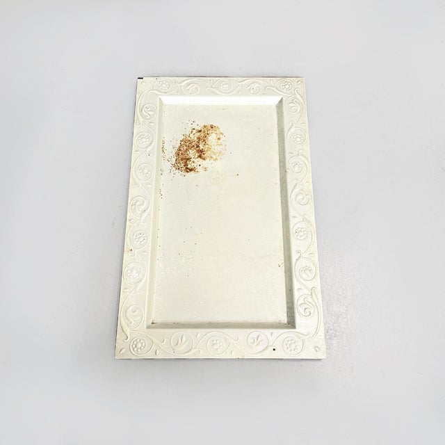 Italian Modern Tray in Beige Iron with Curls Pattern Decorations, 1990s For Sale - Image 3 of 8