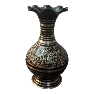 1930s Gold Engraved Bronze Bidriware India Scalloped Pedestal Vase