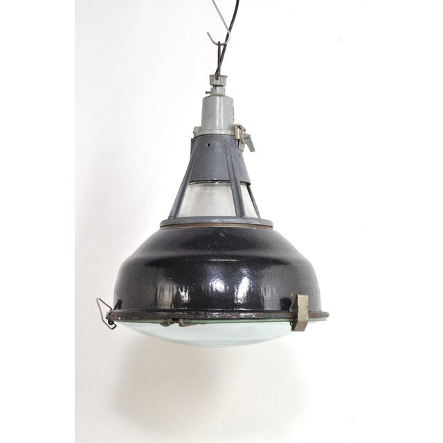 Vintage Industrial Enamel Pendant Lamp, 1950s For Sale - Image 10 of 10
