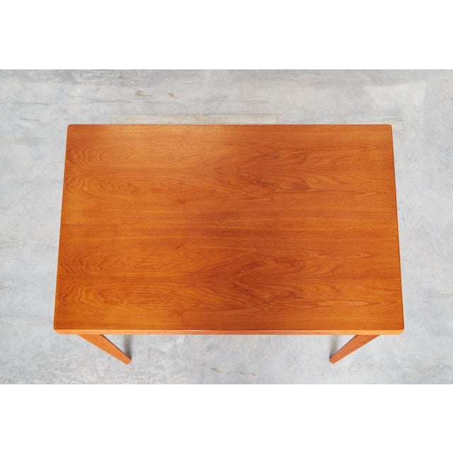 Expandable Dining Table by Henning Kjaernulf for Velje, 1960s For Sale - Image 11 of 15