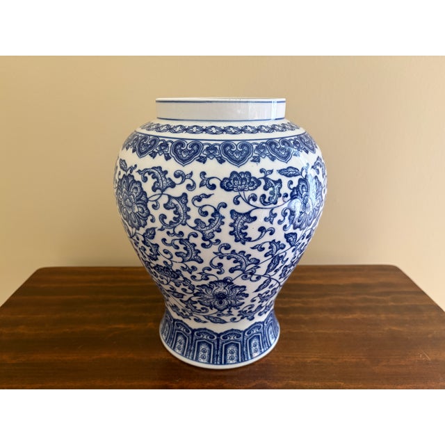 Chinoiserie Large Blue and White Porcelain Vase For Sale - Image 4 of 6