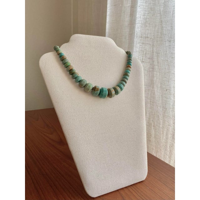 1990s Modernist Graduated Turquoise + Sterling Silver Necklace For Sale - Image 5 of 12