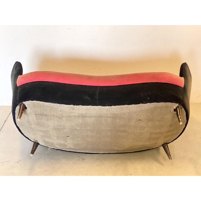Sofa in the style of Gio Ponti, 1950s For Sale - Image 15 of 16