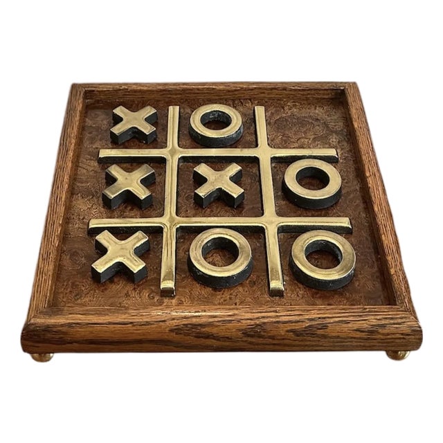Vintage Mid Century Large Footed Burl Wood Tic Tac Toe Set With Brass Tone Detailing For Sale