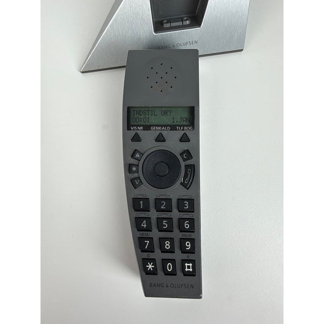 Metal Danish Beocom 2000 and Beocom 6000 Telephones from Bang & Olufsen, 1980s, Set of 2 For Sale - Image 7 of 9
