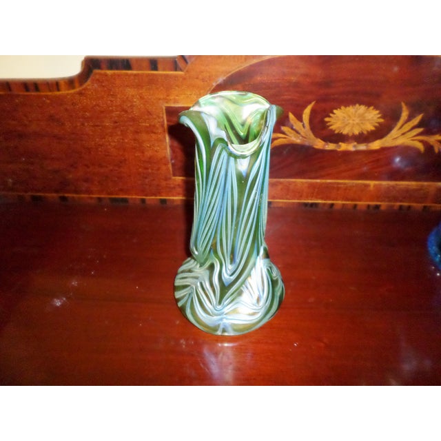 Antique Art Nouveau Lotze Green Art Glass Hand Blown Vase Attributed For Sale - Image 4 of 6