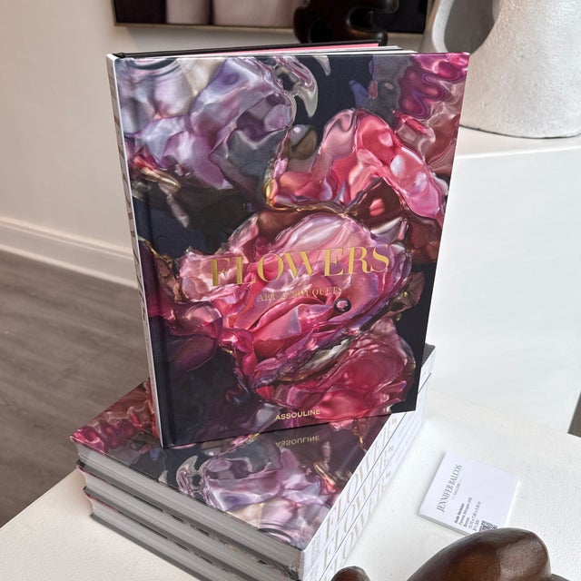 Flowers: Art & Bouquets Book from Assouline For Sale - Image 10 of 12