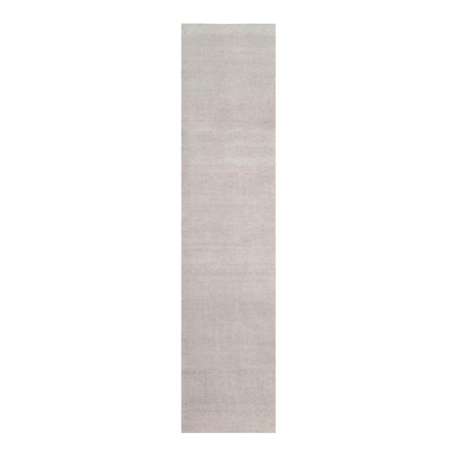 Rug & Kilim’s Oversized Contemporary Textural Solid Rug in Ivory Tones For Sale